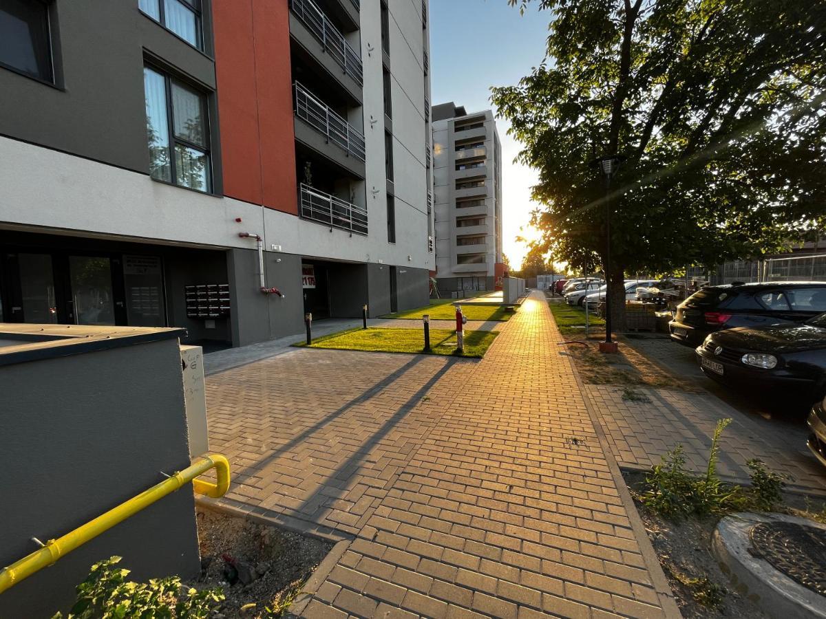 Apartament Modern Cu O Camera Apartment Timisoara Exterior photo